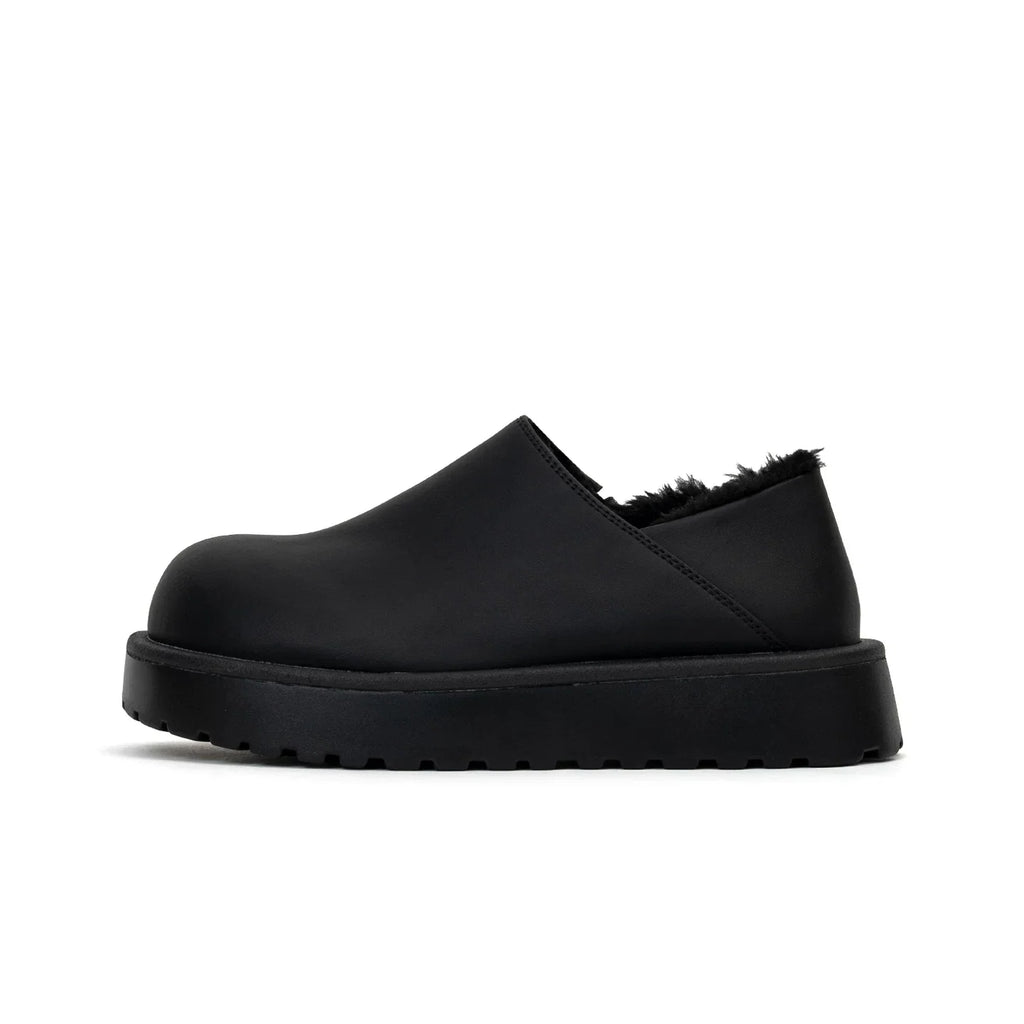 Douglas - Wide Toe Box
