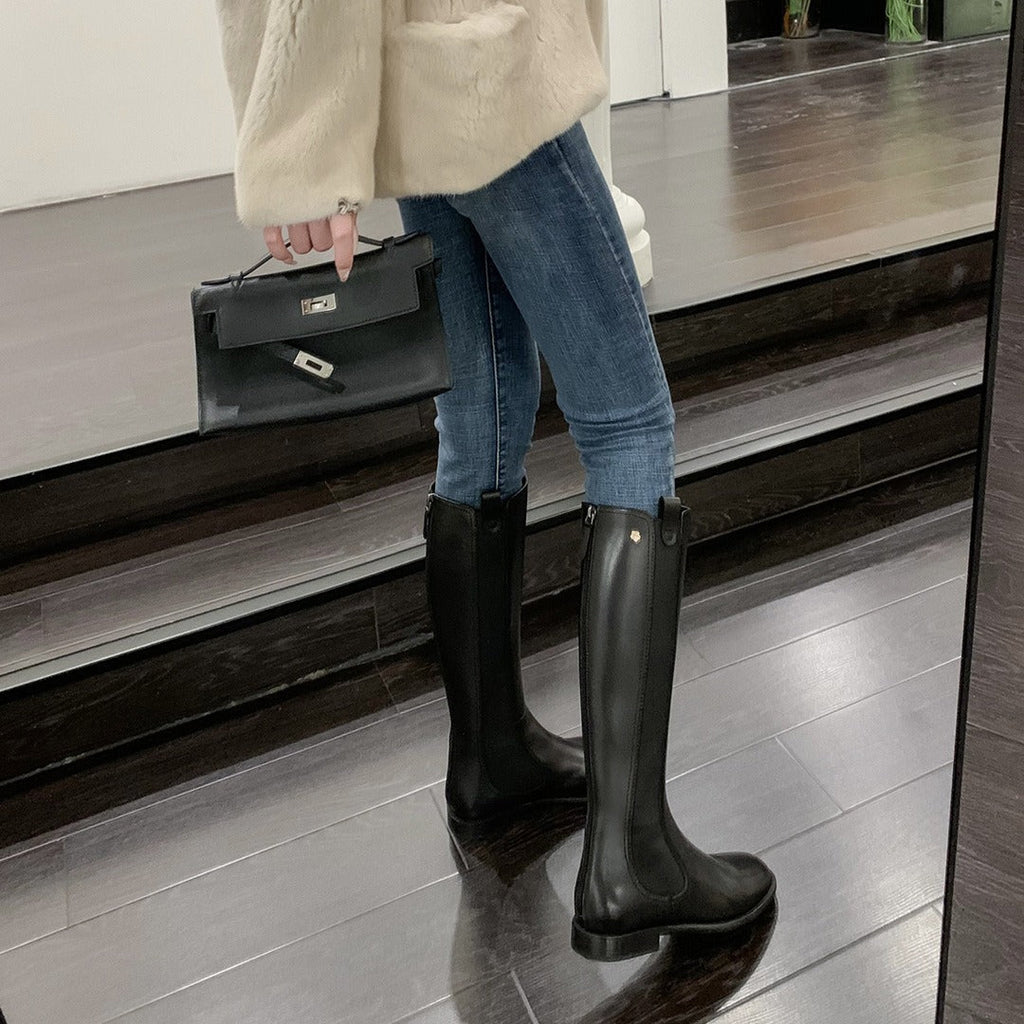 Julia - Wide Calf