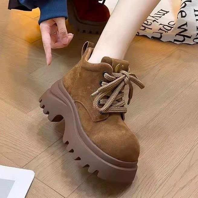 Evelyn - Slip Resistant