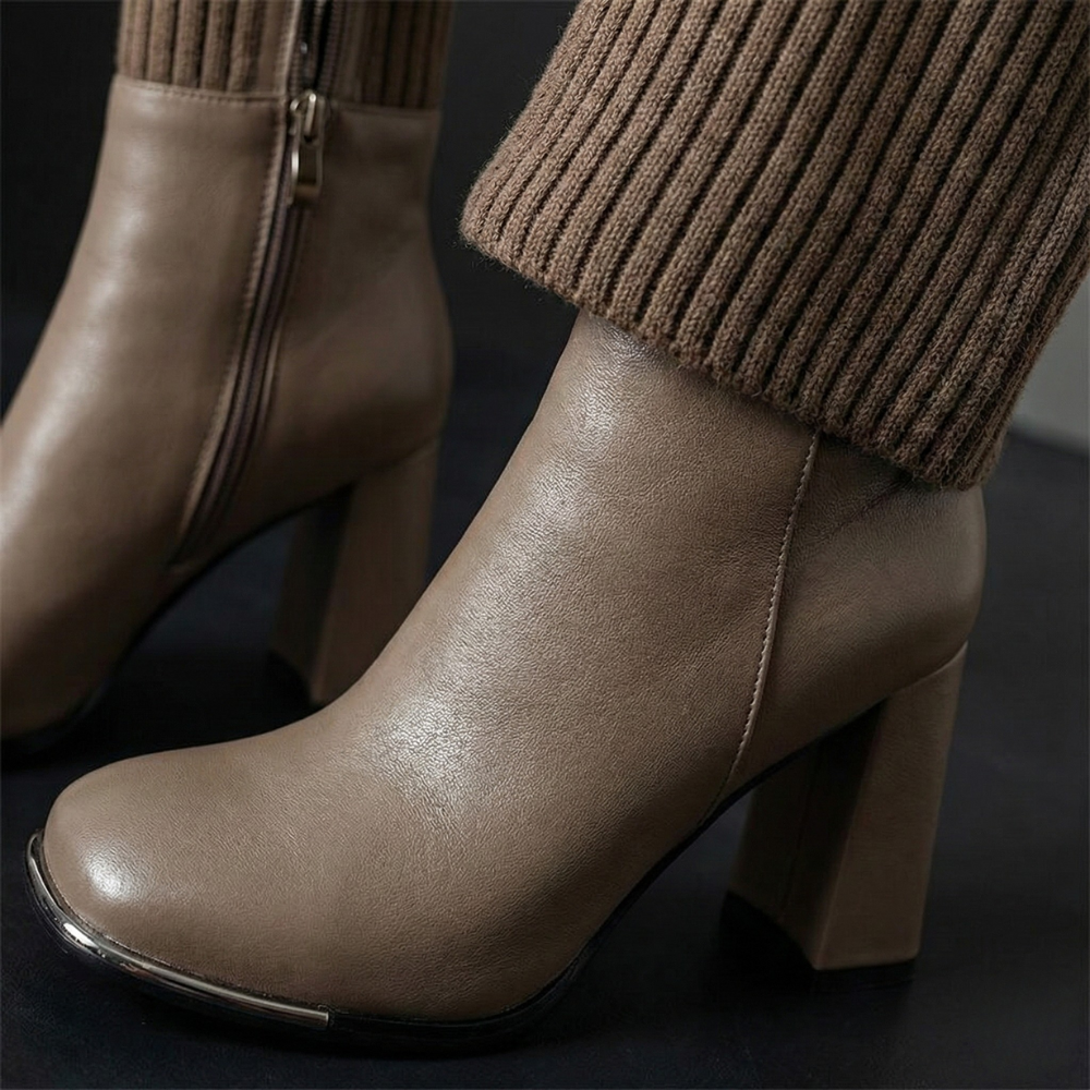 Agatha - Stretch Fit